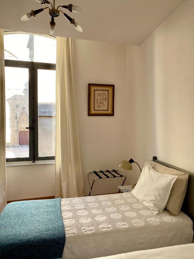 La Suite De La Cathedrale นาร์บอนน์ ภายนอก รูปภาพ